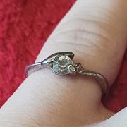  Elegant Silver-Painted Costume Ring with Quartz Gem
