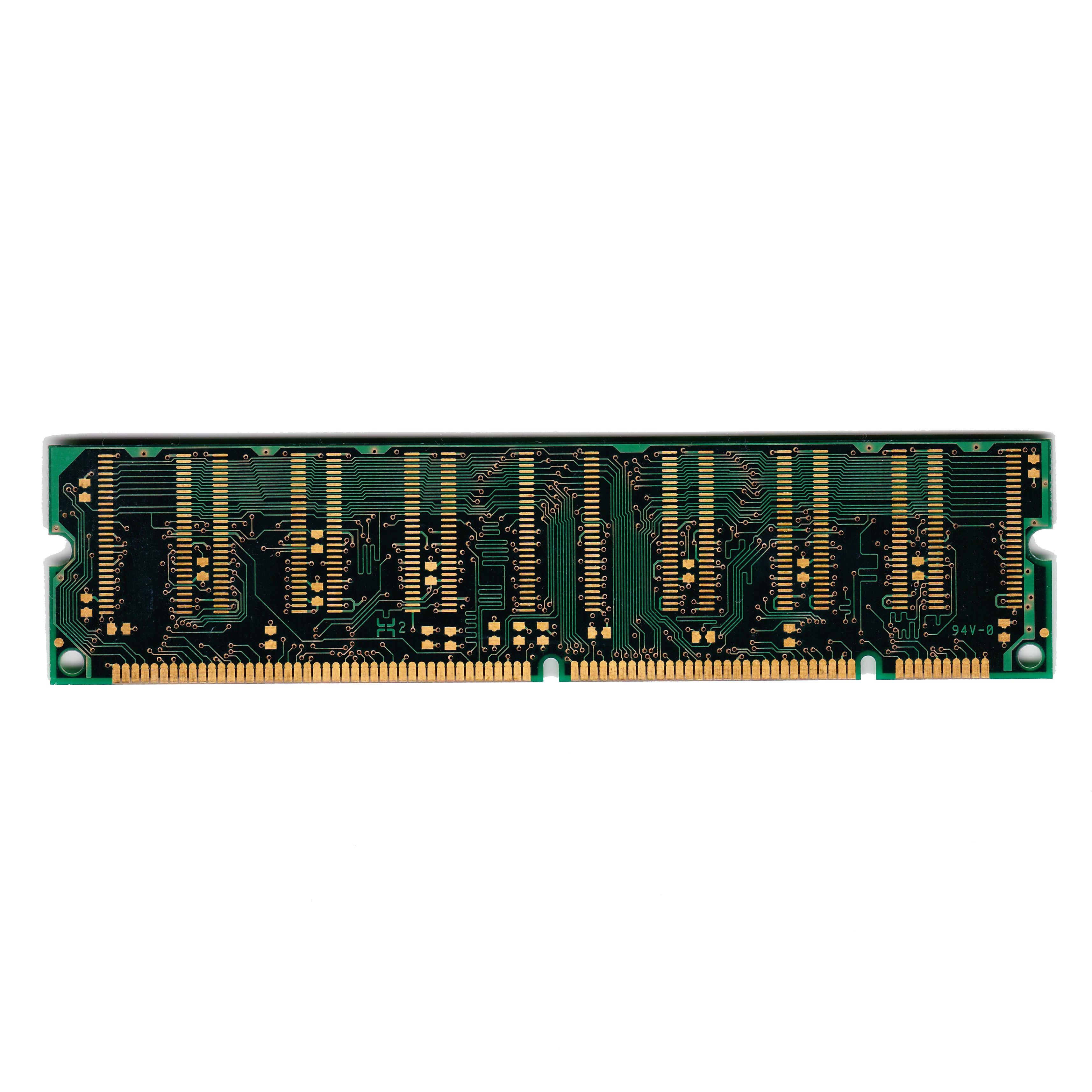 Preowned Infineon 64MB IRL DEM DP100 064082A PC100 222 620 - Untested
