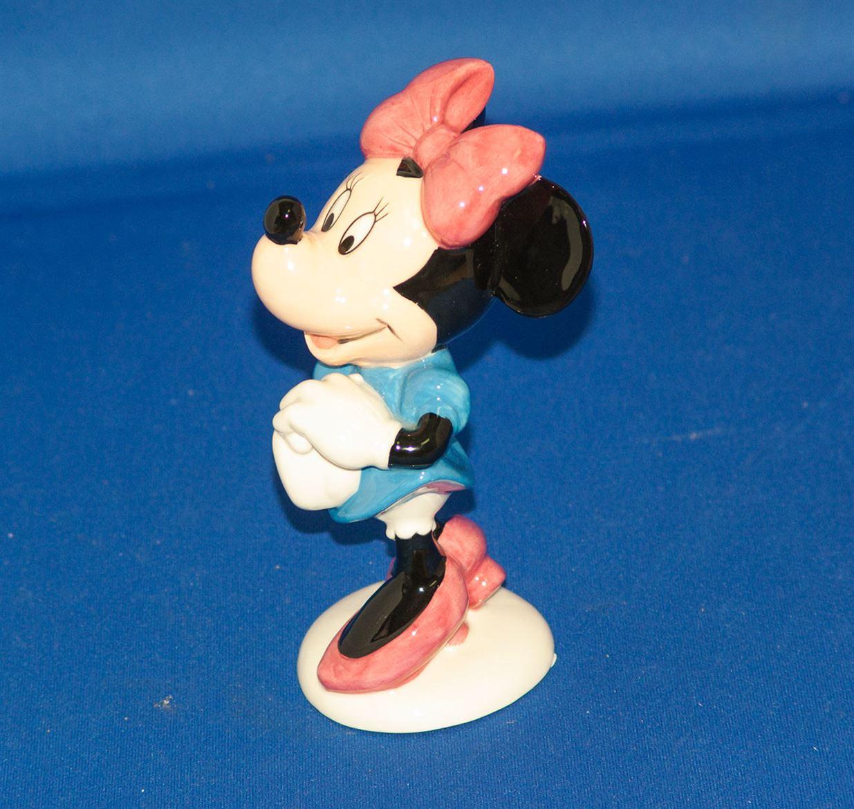 Minnie mouse figurine