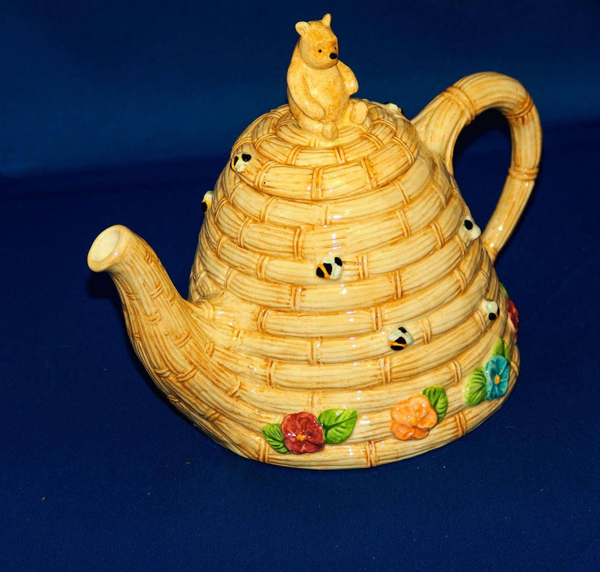 Rare Winnie the pooh teapot